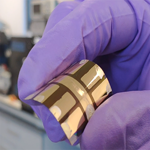 Image of a flexible peroskovite solar cell